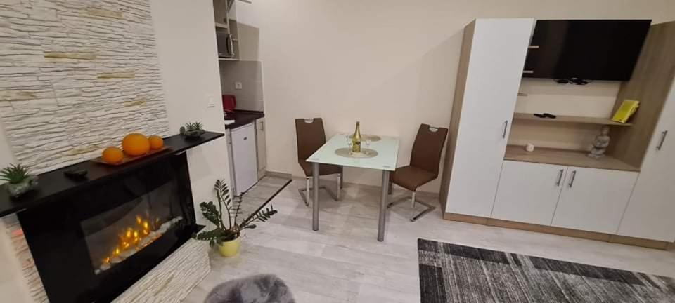 Rozsa Apartmanhaz Aparthotel Szeged Luaran gambar