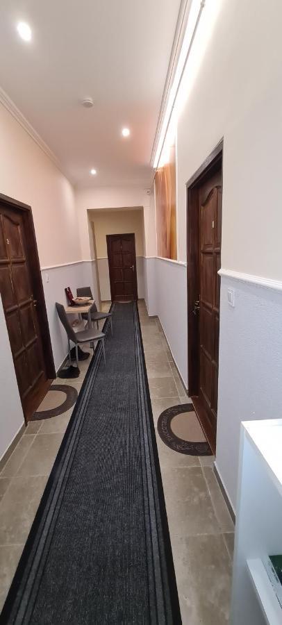 Rozsa Apartmanhaz Aparthotel Szeged Luaran gambar