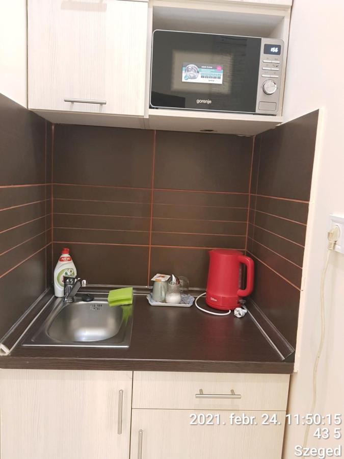 Rozsa Apartmanhaz Aparthotel Szeged Luaran gambar