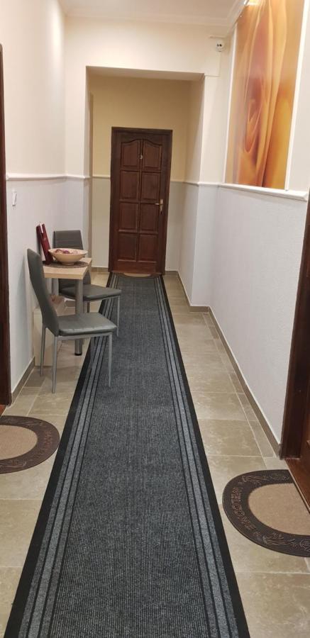 Rozsa Apartmanhaz Aparthotel Szeged Luaran gambar