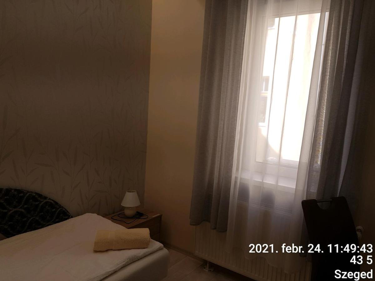 Rozsa Apartmanhaz Aparthotel Szeged Luaran gambar