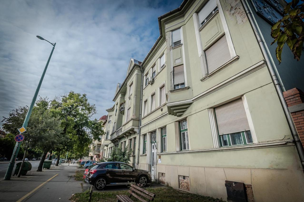 Rozsa Apartmanhaz Aparthotel Szeged Luaran gambar